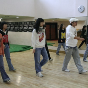방송 안무 배우기 이미지